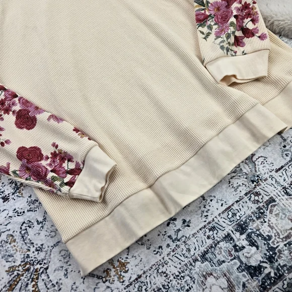 Belle by Kim Gravel Baby Waffle Indigo Floral Sweatshirt Ecru 2X - Picture 5 of 8